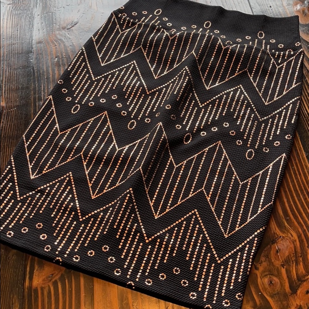 LulaRoe elegant Cassie skirt
